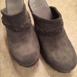 Ugh clogs